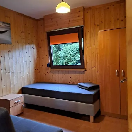 Zefir Apartmán *