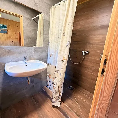 Zefir Apartment *